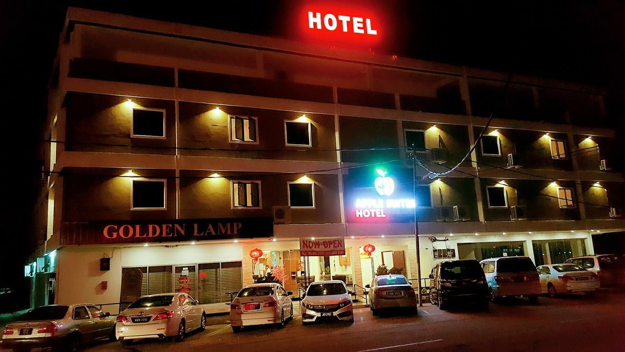 Apple Suites Hotel Sitiawan Exterior foto